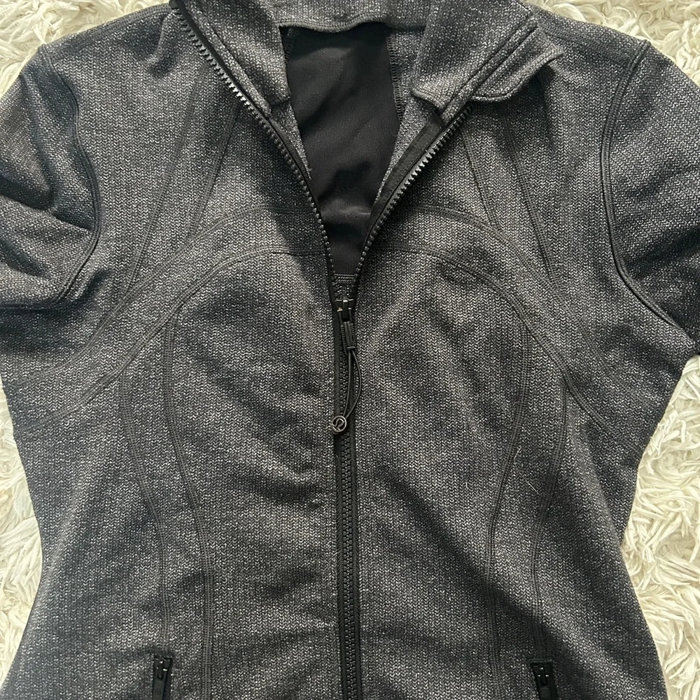 Lululemon Gray Define Jacket - Picture 3 of 3